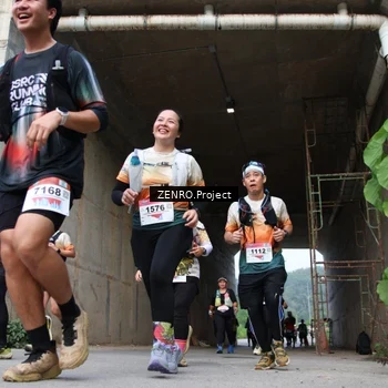 Runner Photo 8913752