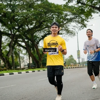 Runner Photo 8913753