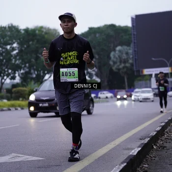 Runner Photo 8913760