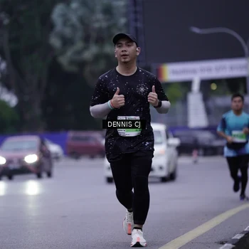 Runner Photo 8913763