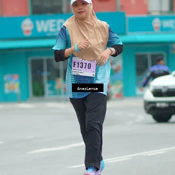 Runner Photo 8913772