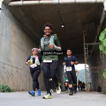 Runner Photo 8913780