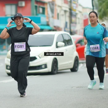 Runner Photo 8913798
