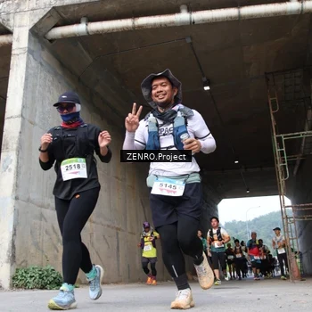 Runner Photo 8913819