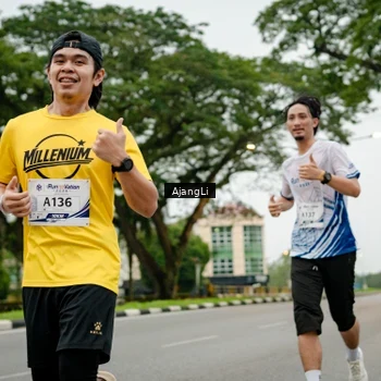 Runner Photo 8913820