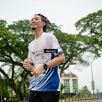 Runner Photo 8913834