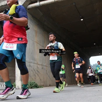Runner Photo 8913868