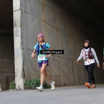 Runner Photo 8913885