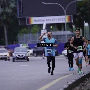 Runner Photo 8913887