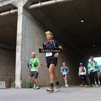 Runner Photo 8913892