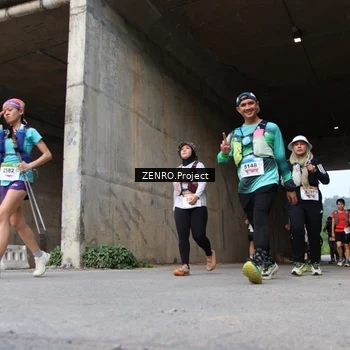 Runner Photo 8913903