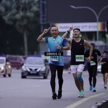 Runner Photo 8913934