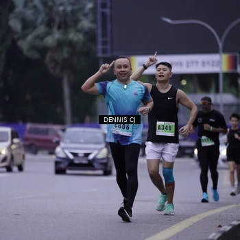 Runner Photo 8913948