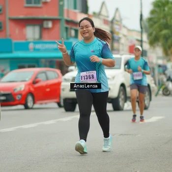 Runner Photo 8913975