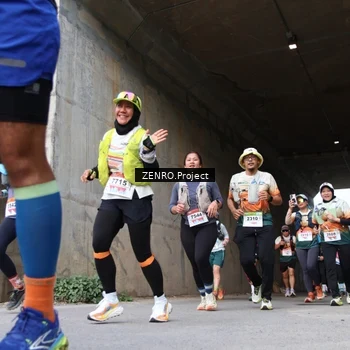Runner Photo 8914052