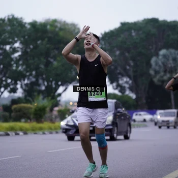 Runner Photo 8914055