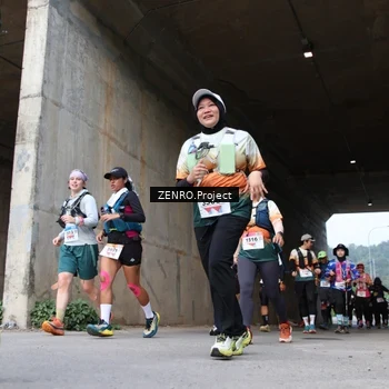Runner Photo 8914061
