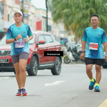 Runner Photo 8914100