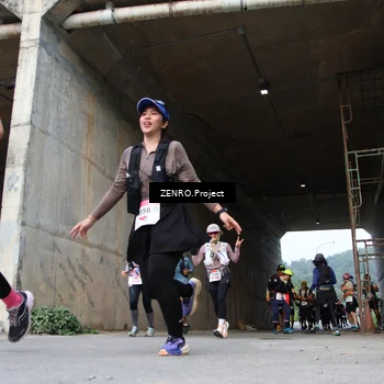 Runner Photo 8914118