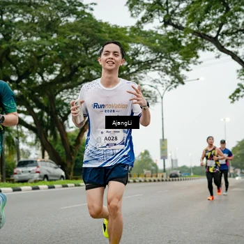 Runner Photo 8914184