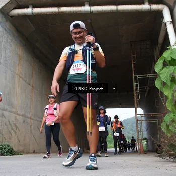 Runner Photo 8914238