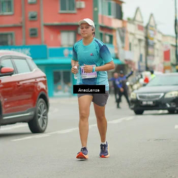 Runner Photo 8914258