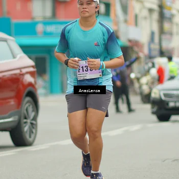 Runner Photo 8914281