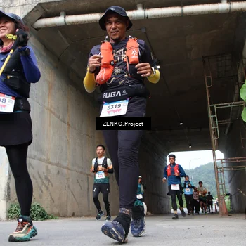 Runner Photo 8914311