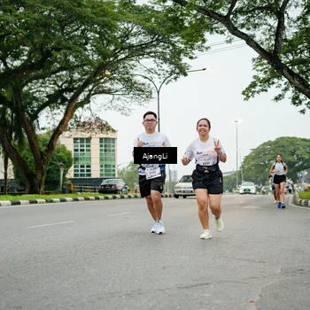 Runner Photo 8914326