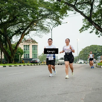 Runner Photo 8914342