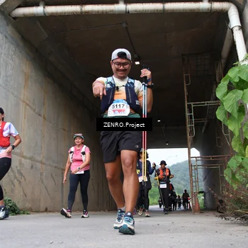 Runner Photo 8914384