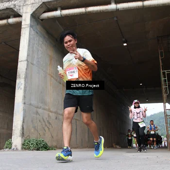 Runner Photo 8914387