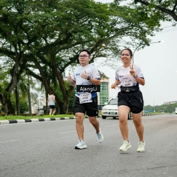 Runner Photo 8914401