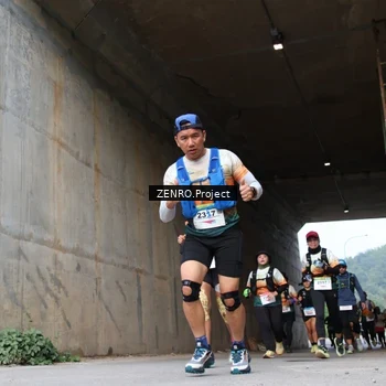 Runner Photo 8914403