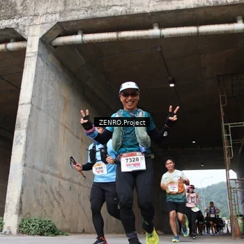 Runner Photo 8914404