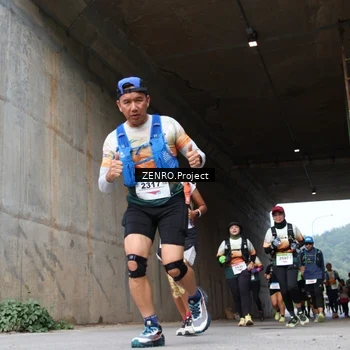 Runner Photo 8914417