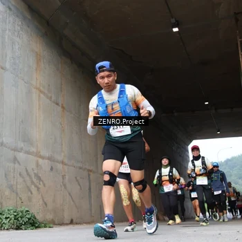 Runner Photo 8914423