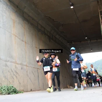Runner Photo 8914484