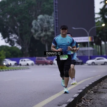 Runner Photo 8914488