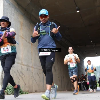 Runner Photo 8914492