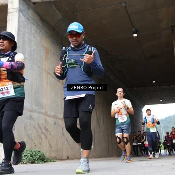 Runner Photo 8914493