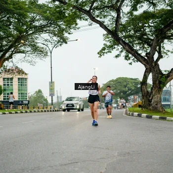 Runner Photo 8914508