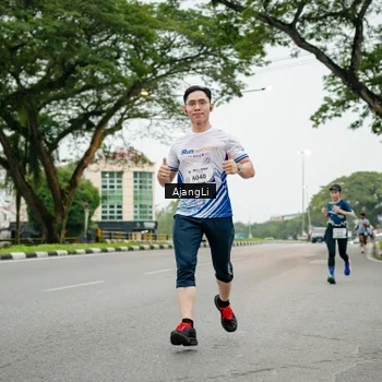Runner Photo 8914568