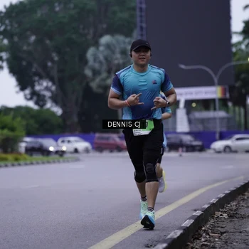 Runner Photo 8914571
