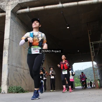 Runner Photo 8914576
