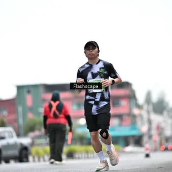 Runner Photo 8914591