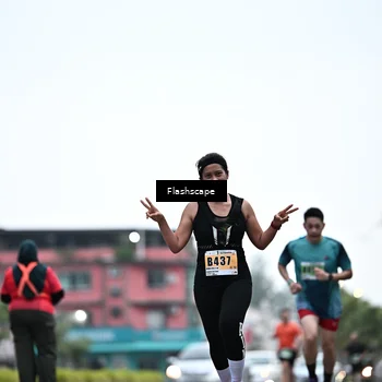 Runner Photo 8914618