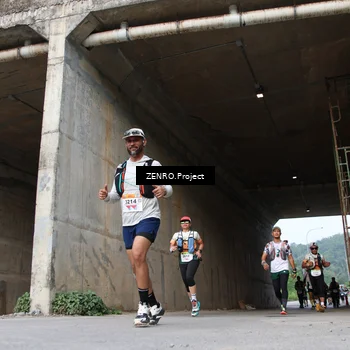 Runner Photo 8914667