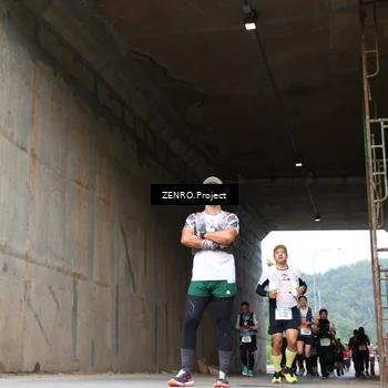Runner Photo 8914707