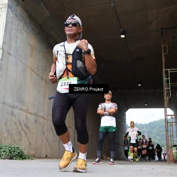 Runner Photo 8914713